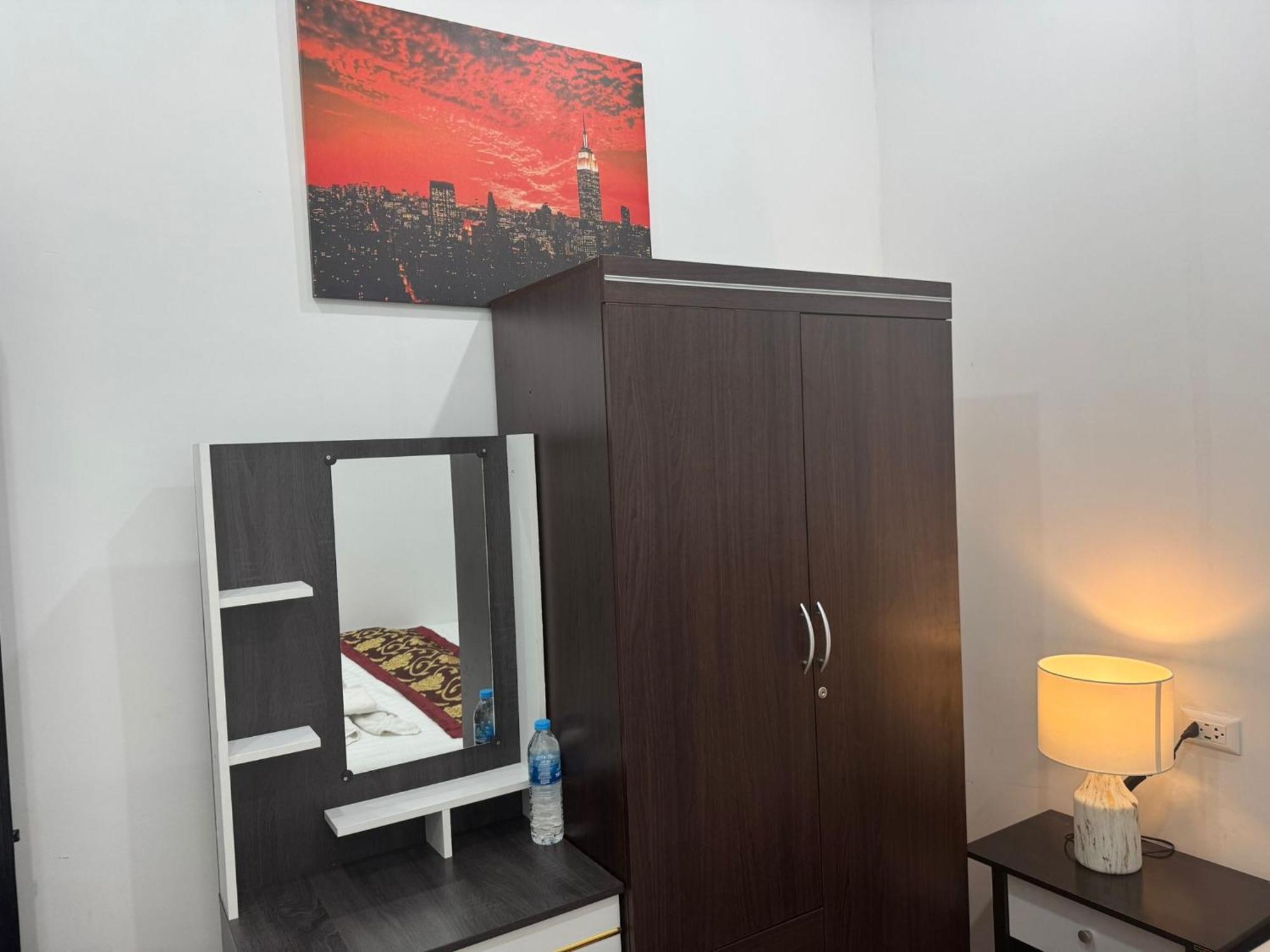 Отель Heaven House Restro & Bar Patong Экстерьер фото